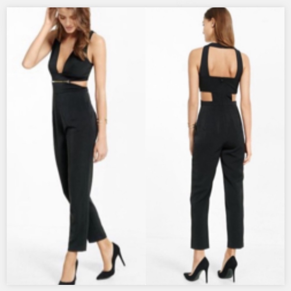 EXPRESS JUMPSUIT BLACK CUTOUT SLEEVELESS ANKLE CROPPED SLEEVELESS SIZE XSMALL